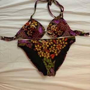 Victoria Secret bikini bathing suit